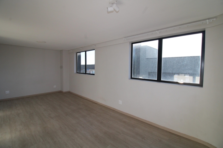 To Let 1 Bedroom Property for Rent in Somerset West Western Cape